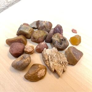 Colorful Rock Set. NM & AK Natural Stones Collection or Rock Tumbling or Decor
